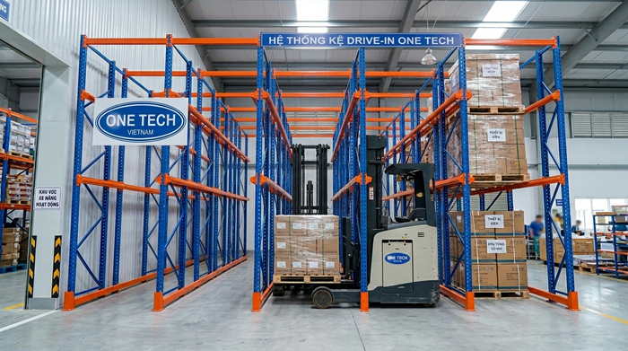 Thiết kế kệ Drive In theo pallet Thiết kế kệ drive in theo kích thước pallet và xe nâng