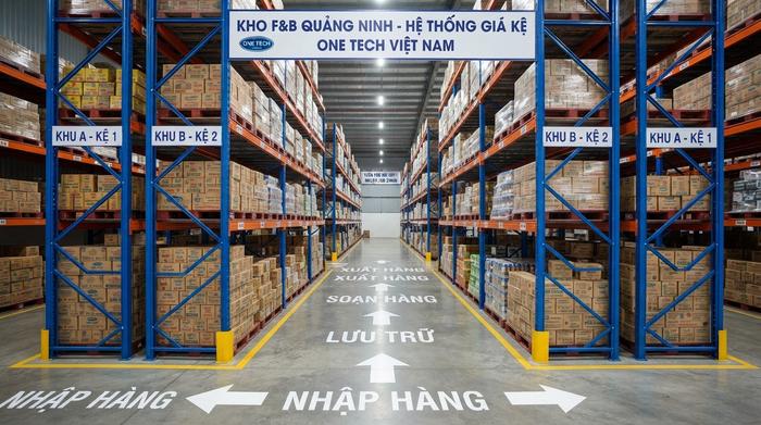 Layout kệ kho F&B tối ưu luồng nhập xuất Sơ đồ layout kệ kho F&B tại Quảng Ninh theo luồng nhập xuất hàng hóa